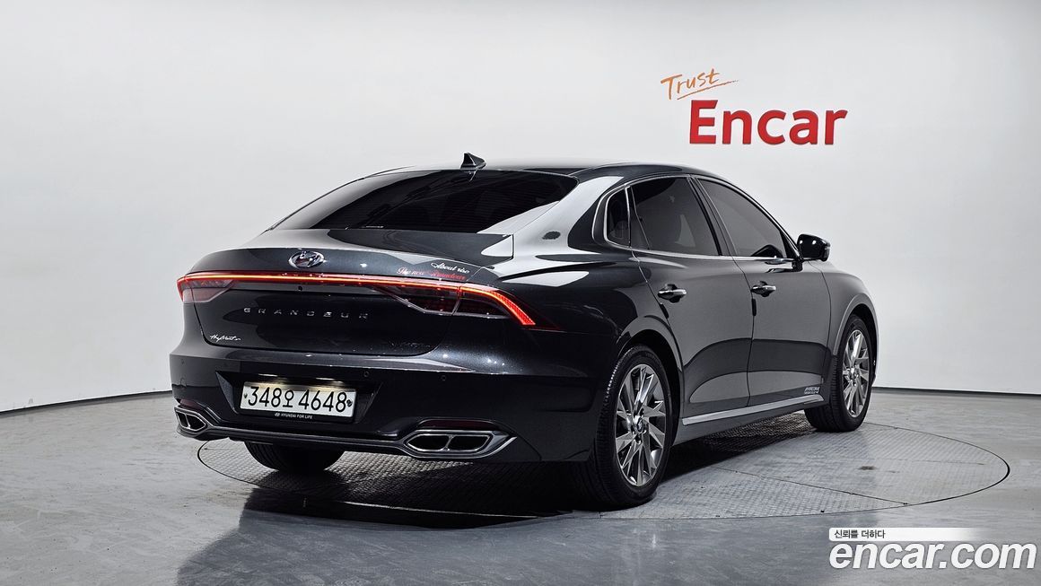 Hyundai Grandeur 2020