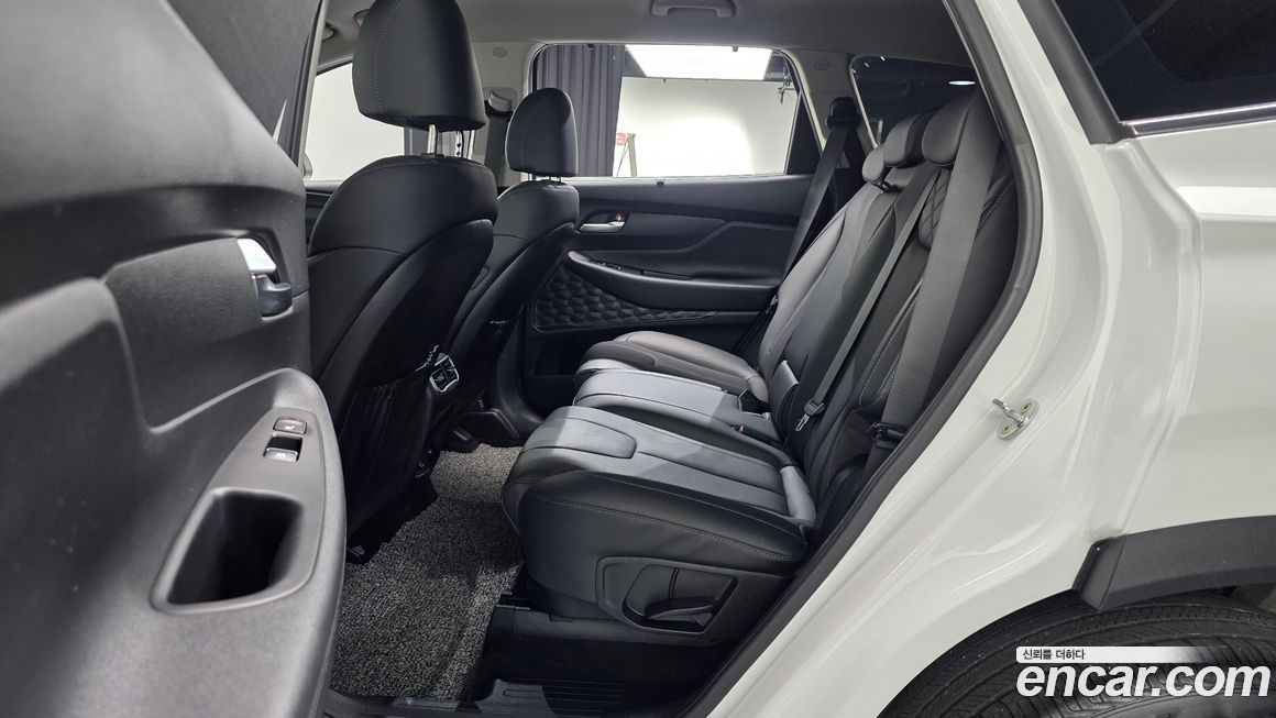 Hyundai Santafe 2022