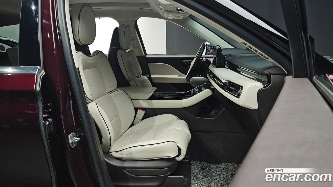 Lincoln Aviator 2021