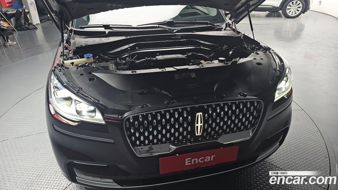 Lincoln Aviator 2021