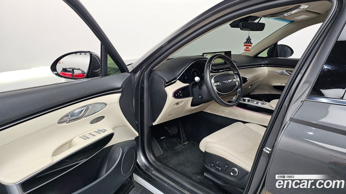 Genesis GV70 2023