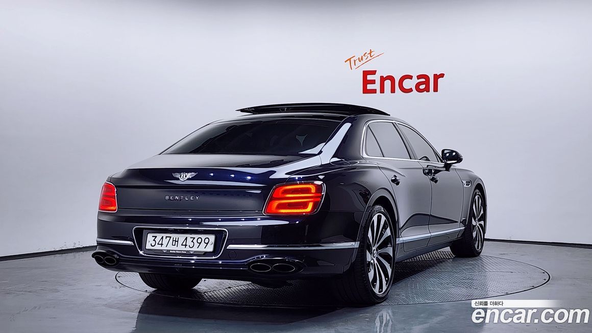 Bentley Flying Spur 2023