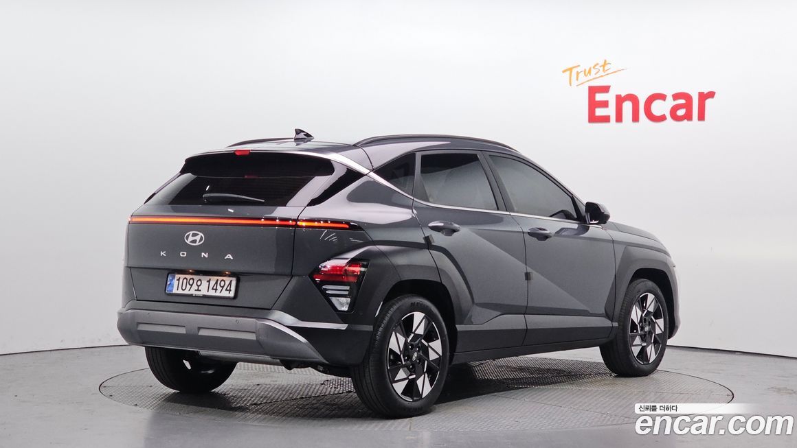 Hyundai Kona 2025