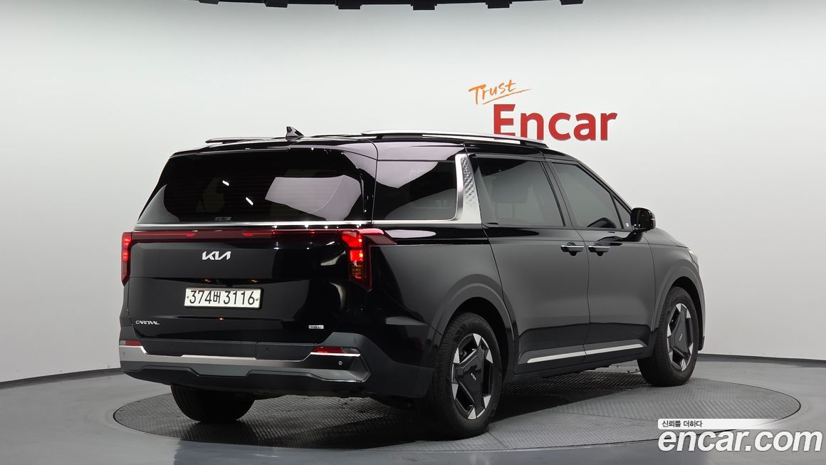 Kia Canival 2024
