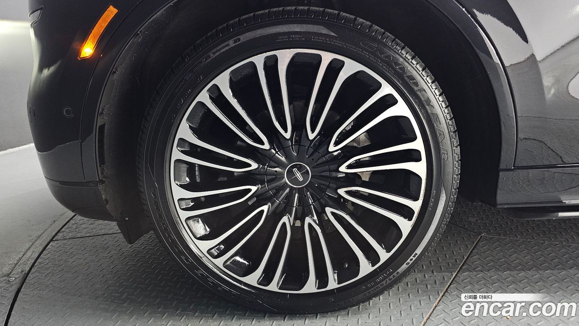 Lincoln Aviator 2021