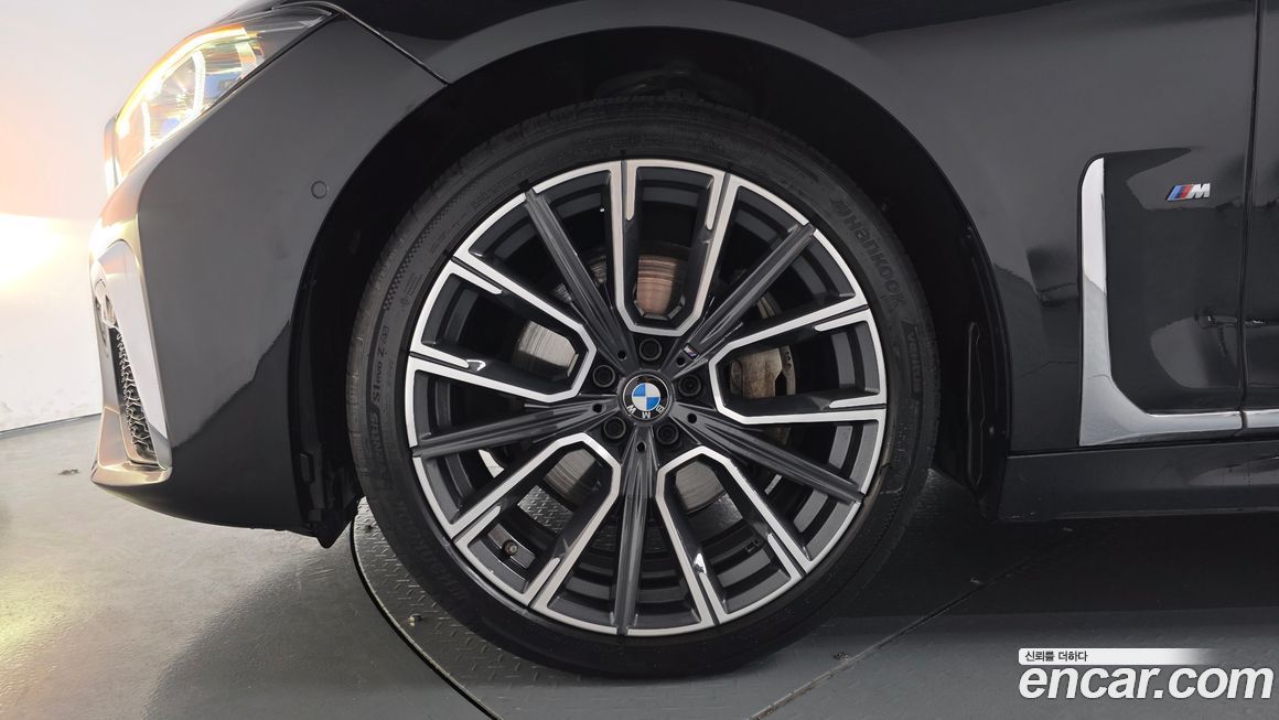 BMW 7-Series 2022
