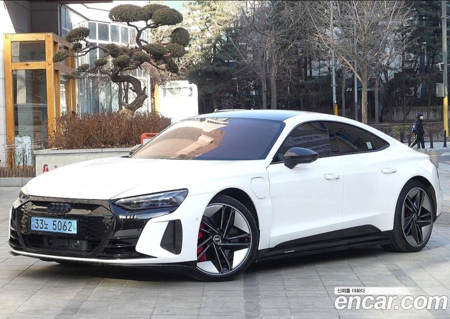 Audi RS e-tron GT 2022