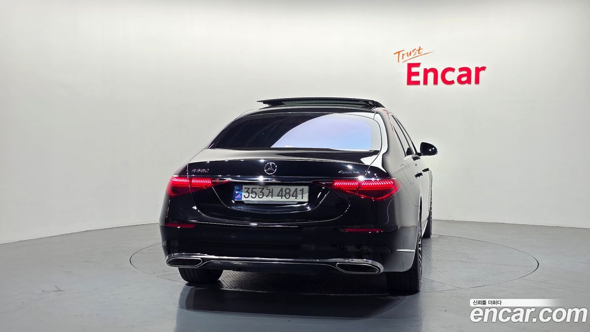 Mercedes-Benz S-Class 2021