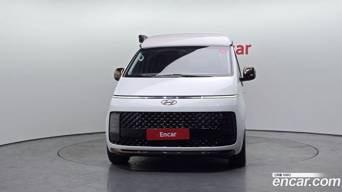Hyundai Staria 2024