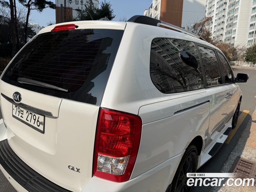 Kia Canival 2013