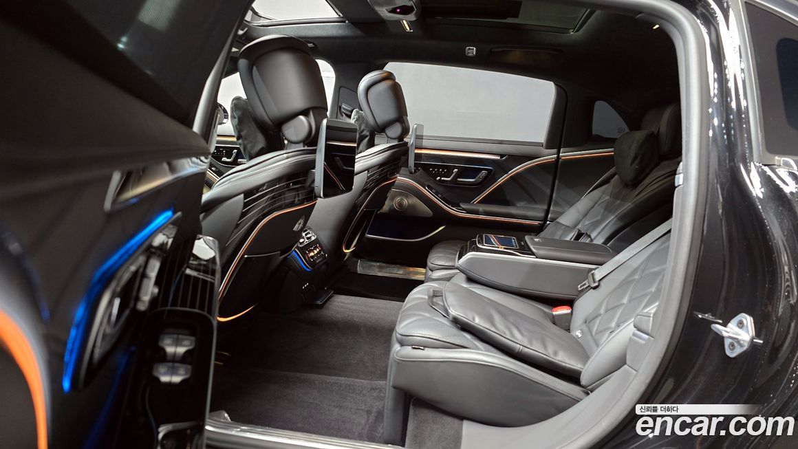 Mercedes-Benz S-Class 2022