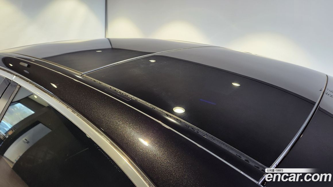 Mercedes-Benz S-Class 2023