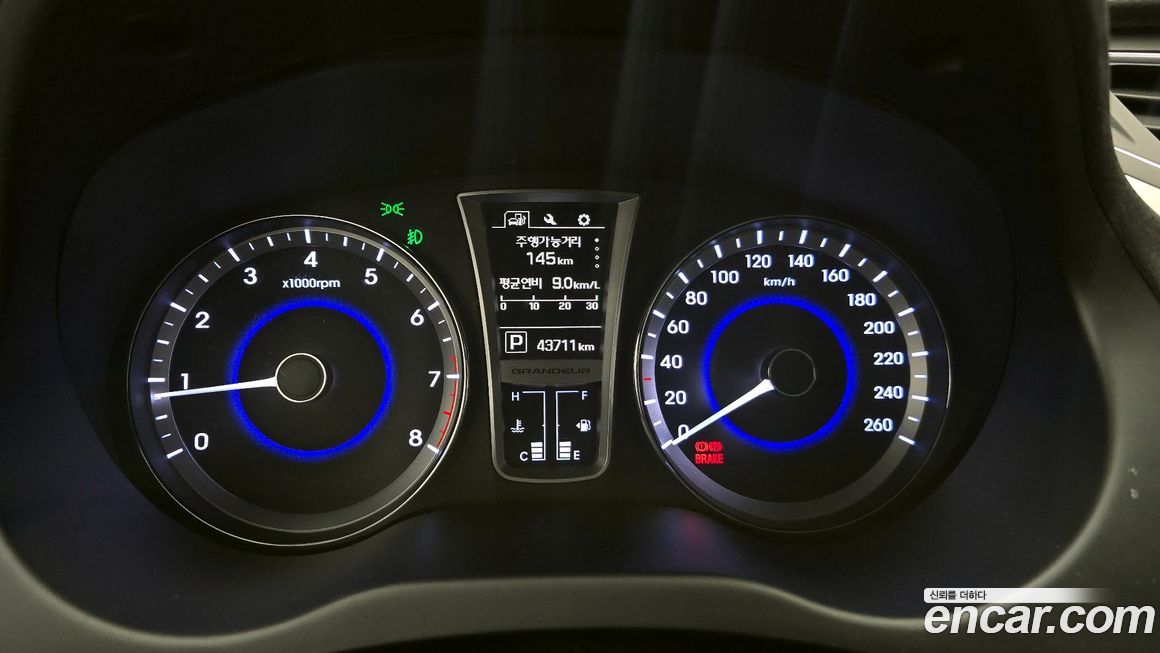 Hyundai Grandeur 2015