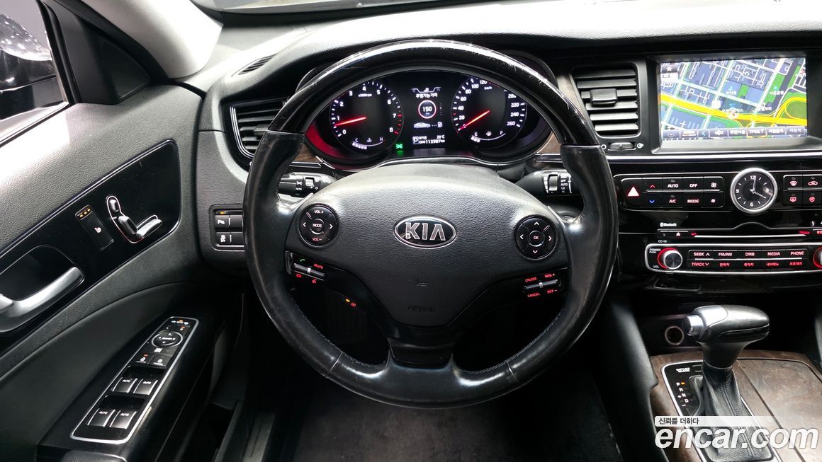 Kia K9 2013