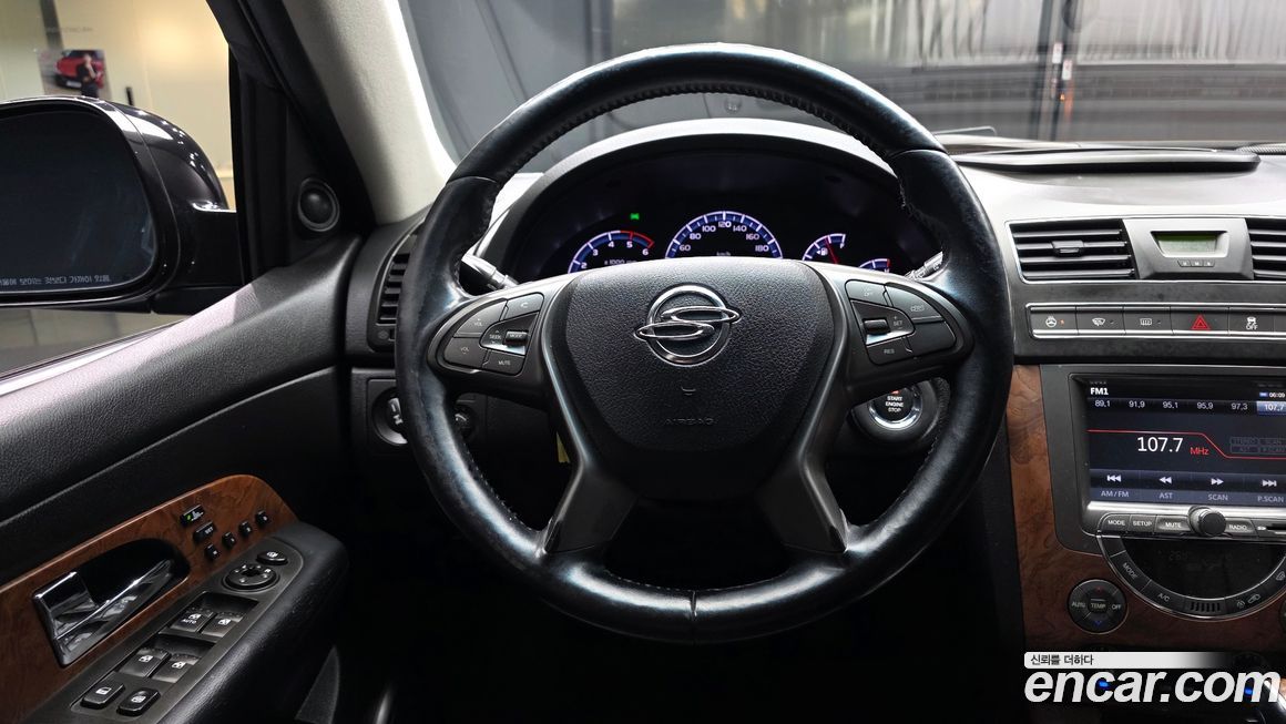 KG_Mobility_Ssangyong Rexton 2016