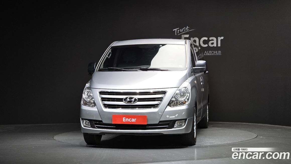 Hyundai Starex 2018