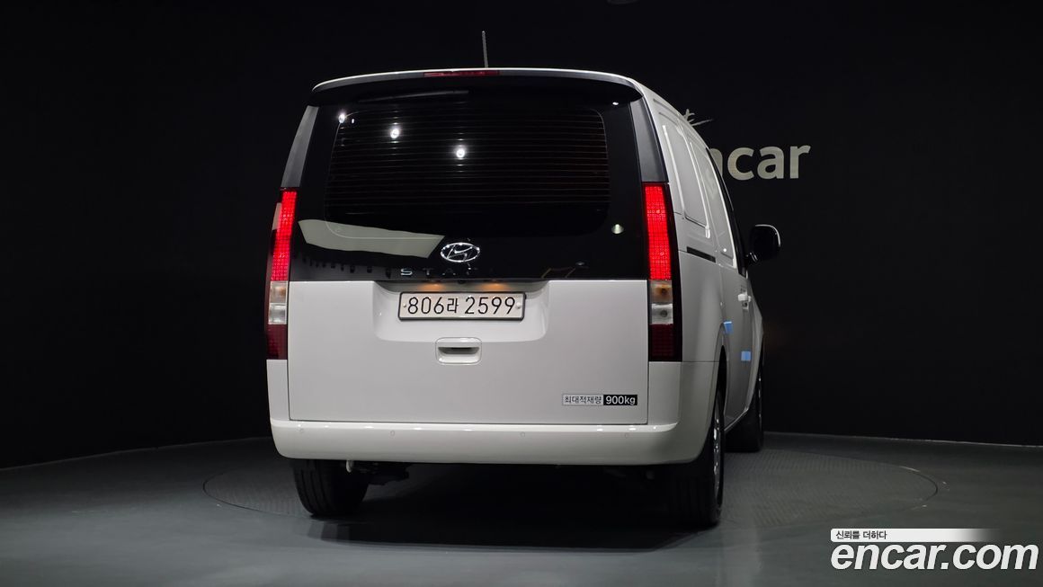 Hyundai Staria 2024