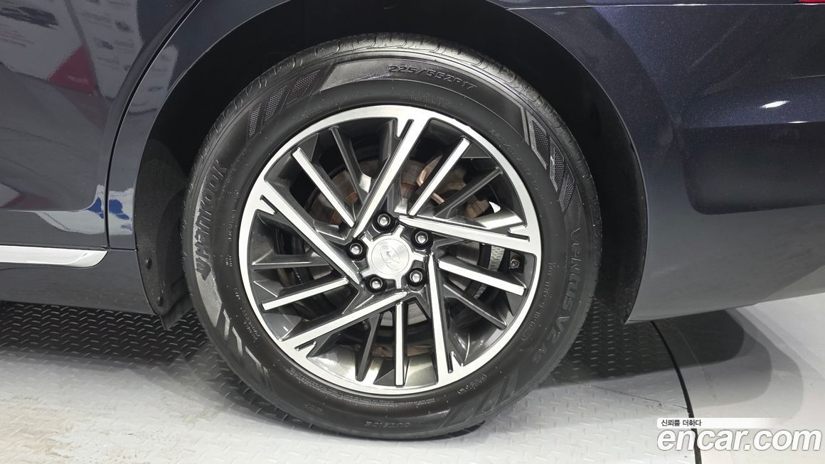 Hyundai Grandeur 2020