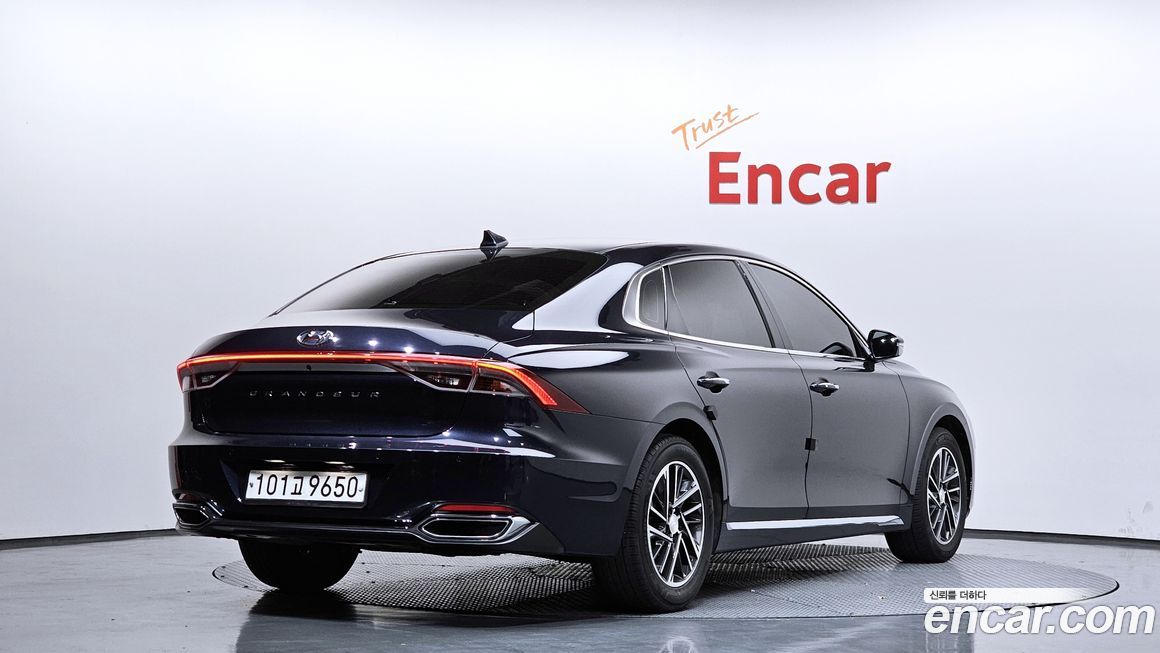 Hyundai Grandeur 2020
