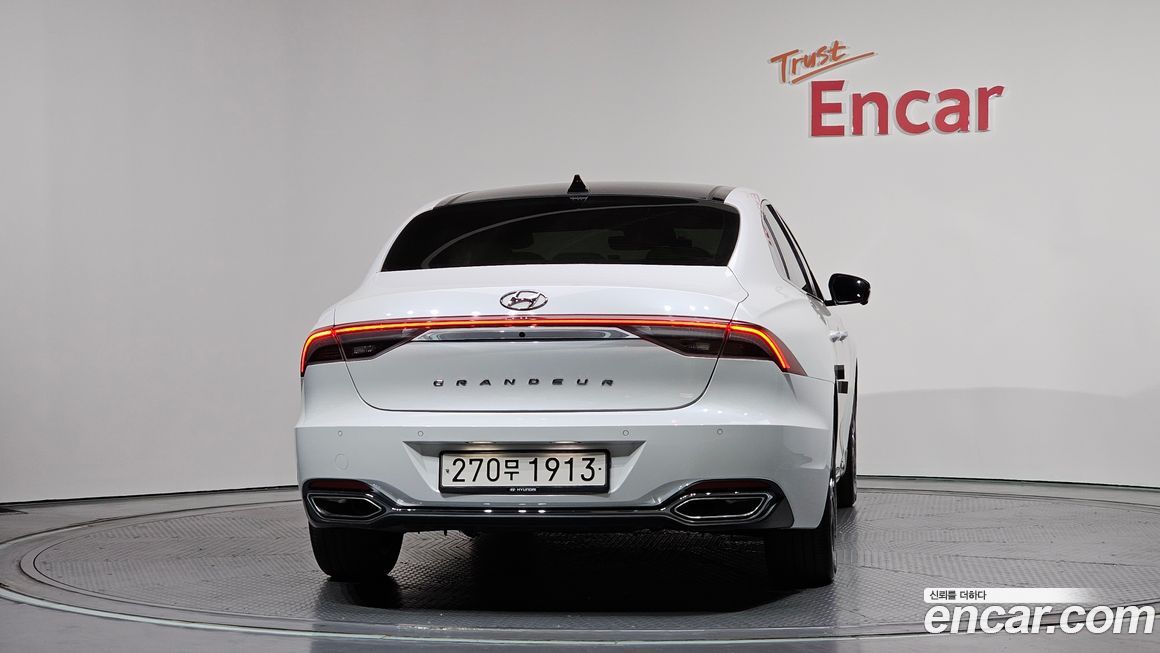 Hyundai Grandeur 2022