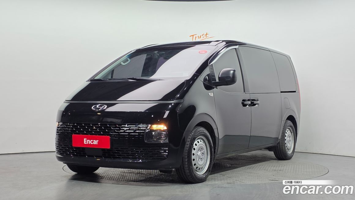 Hyundai Staria 2022