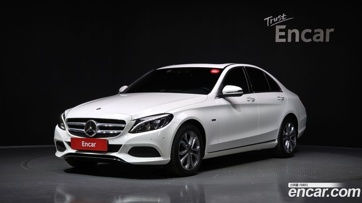 Mercedes-Benz C-Class 2018