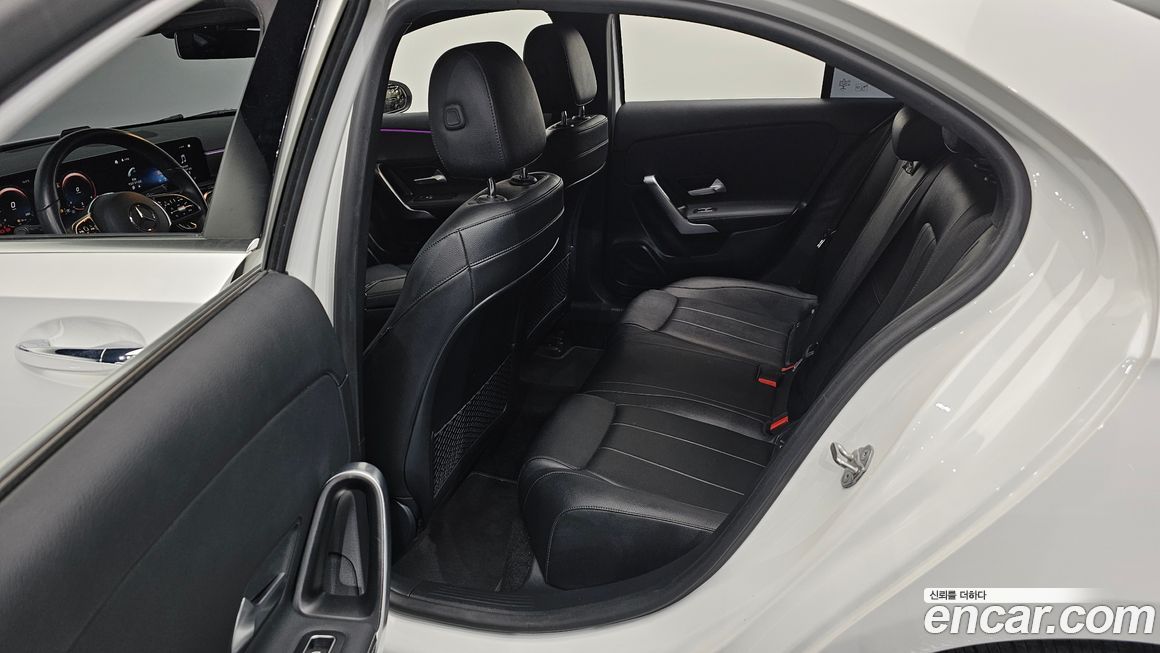 Mercedes-Benz A-Class 2021