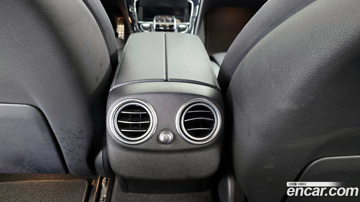 Mercedes-Benz C-Class 2018