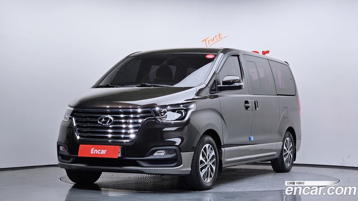 Hyundai Starex 2019