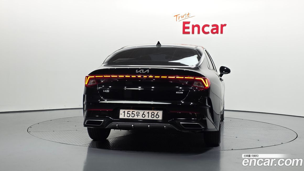 Kia K5 2023