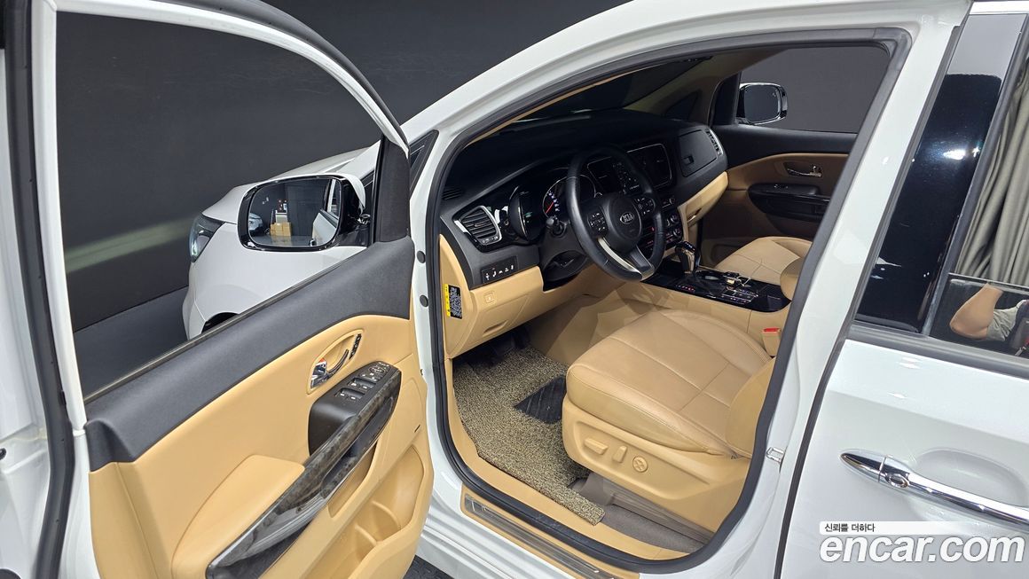Kia Canival 2019