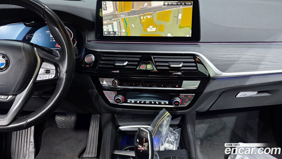 BMW Gran Turismo 2021