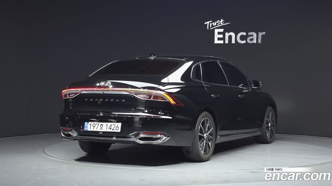 Hyundai Grandeur 2022