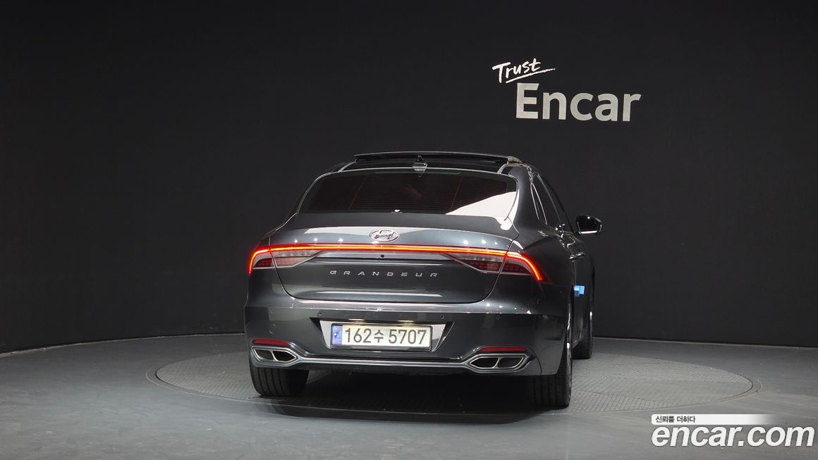 Hyundai Grandeur 2020