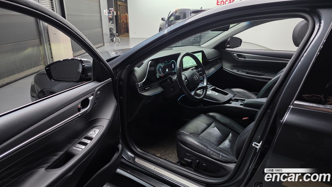 Hyundai Grandeur 2020