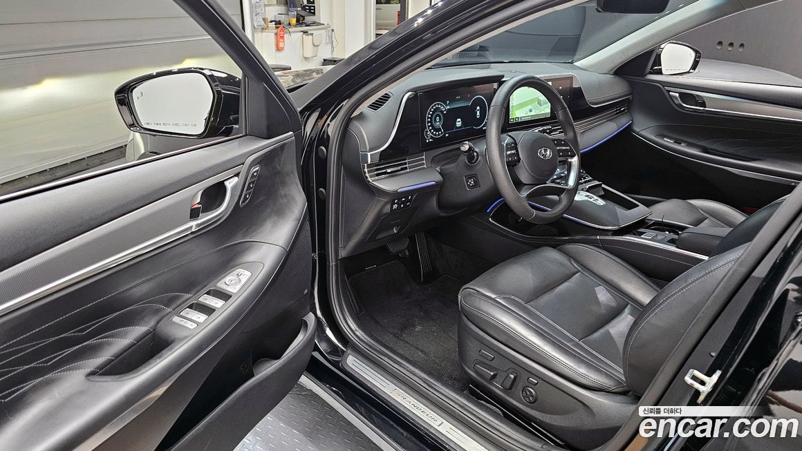 Hyundai Grandeur 2022