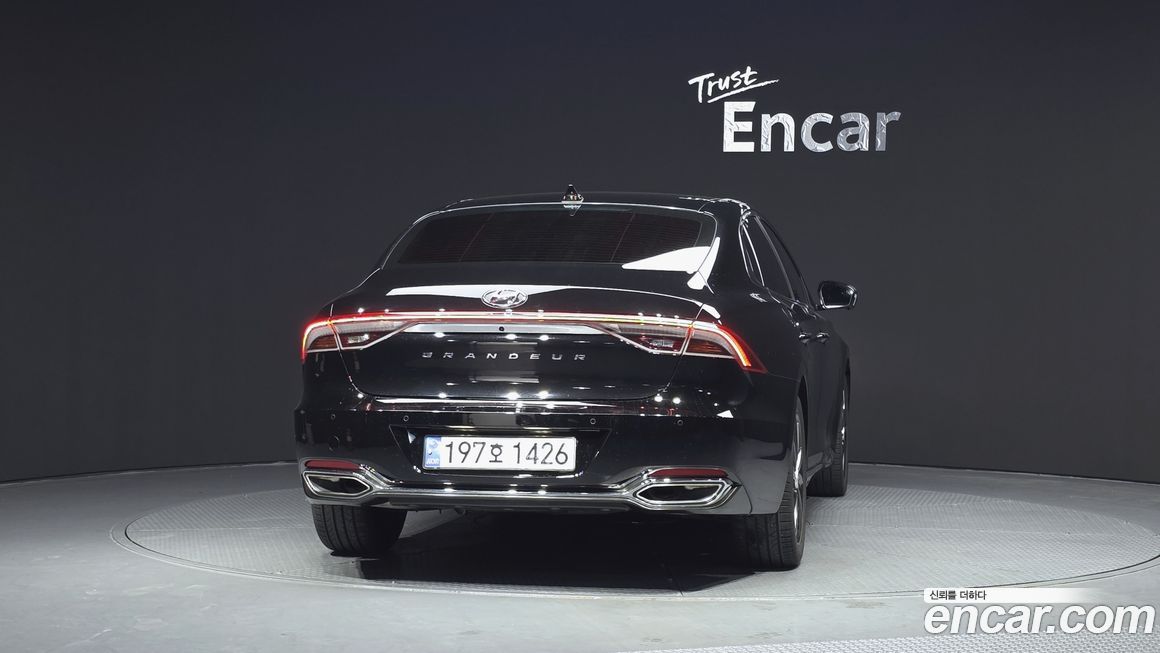 Hyundai Grandeur 2022