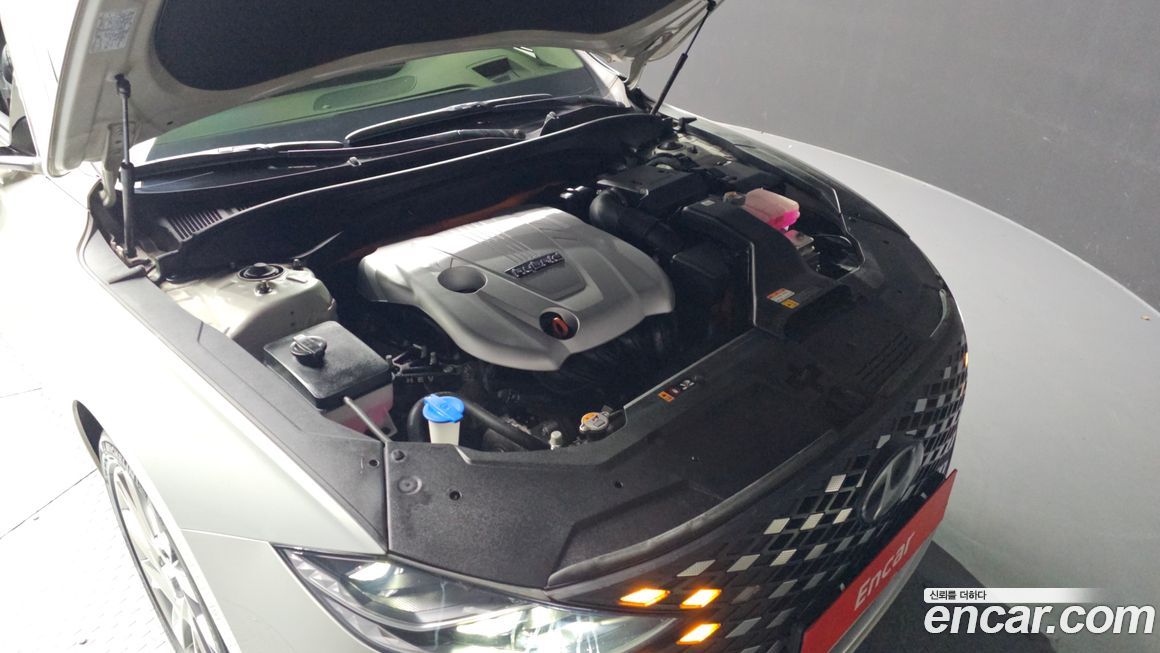 Hyundai Grandeur 2021