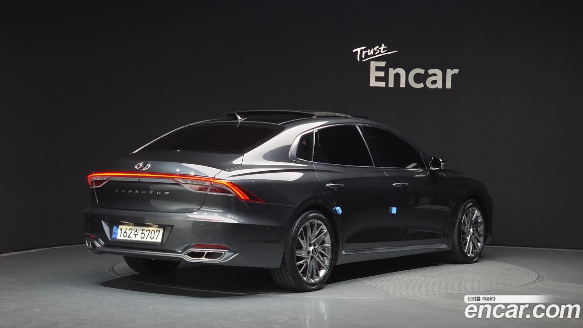 Hyundai Grandeur 2020