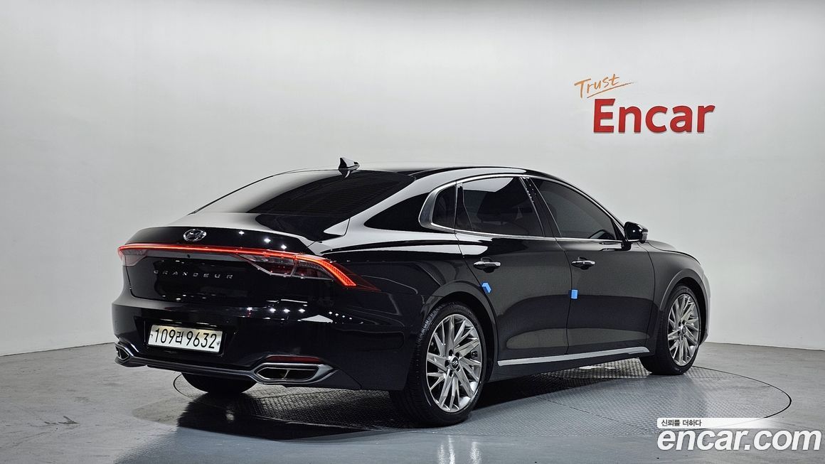 Hyundai Grandeur 2022