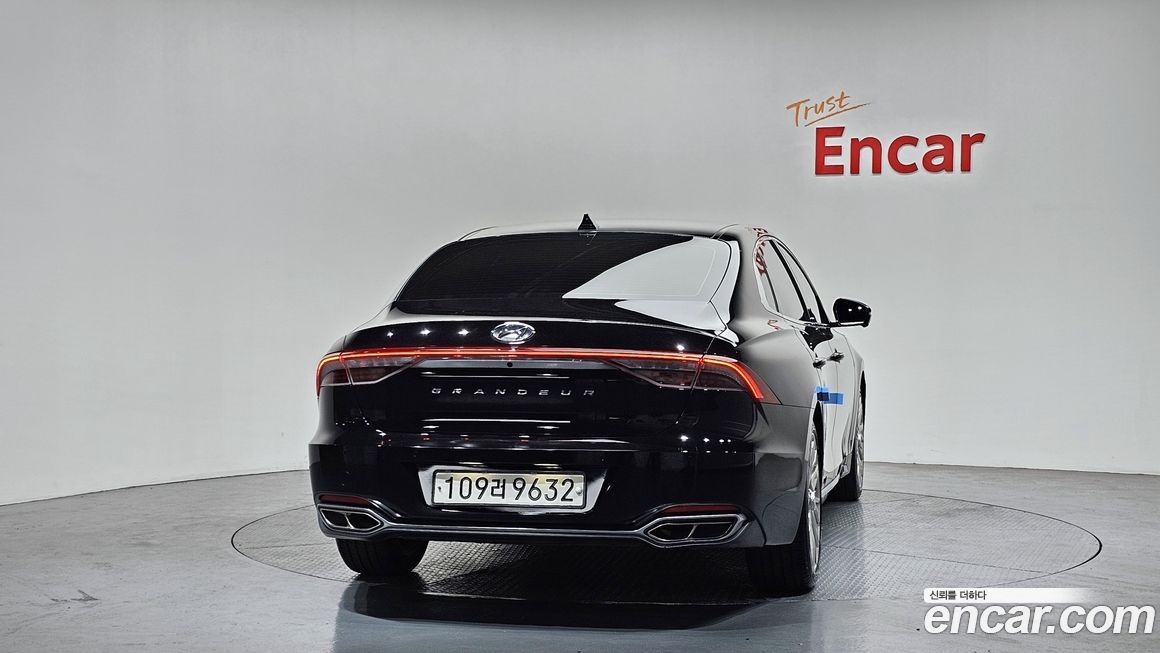 Hyundai Grandeur 2022