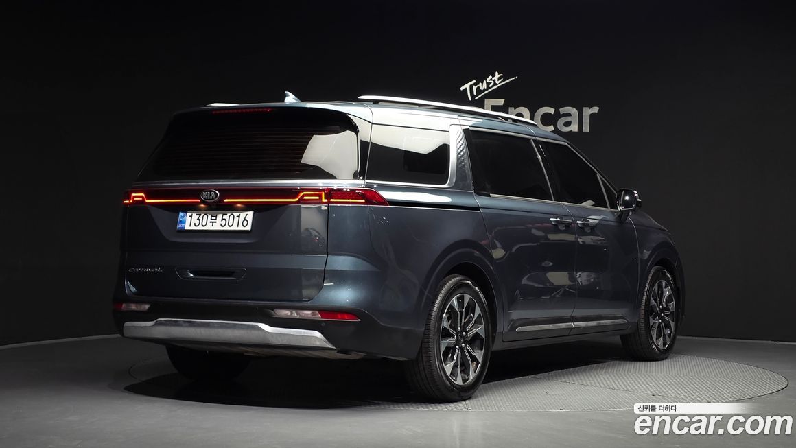 Kia Canival 2021