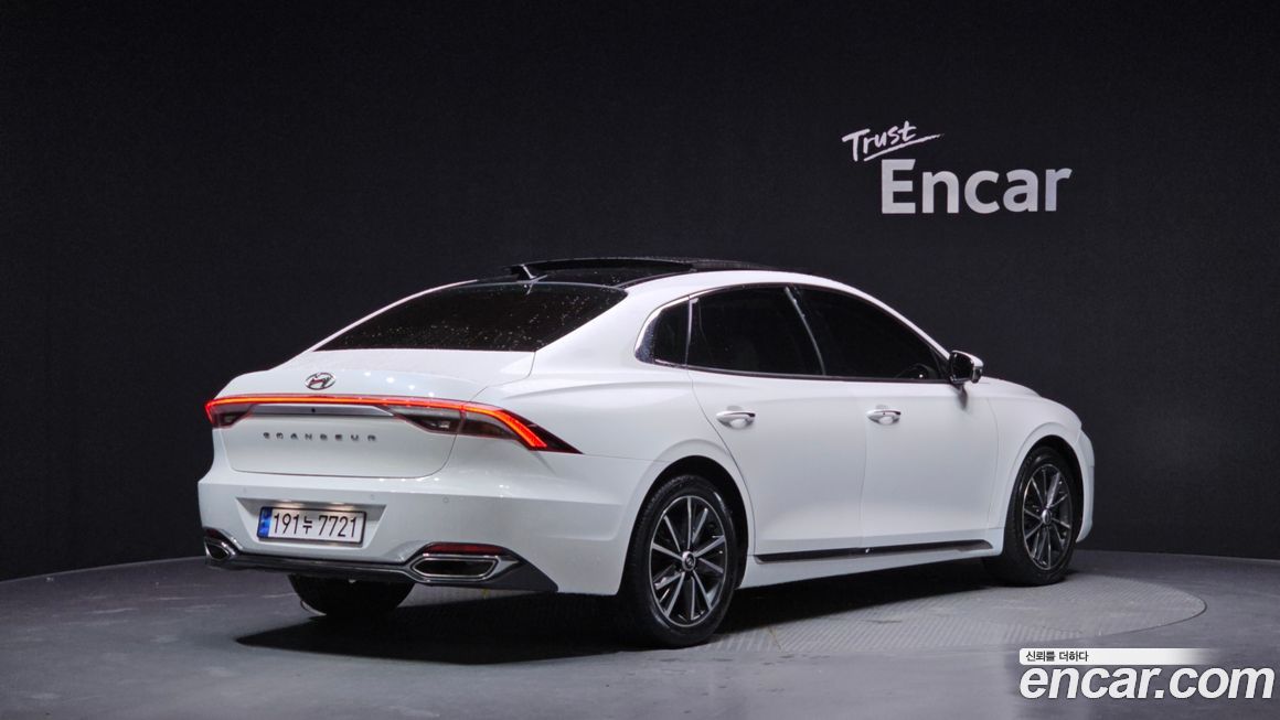 Hyundai Grandeur 2022