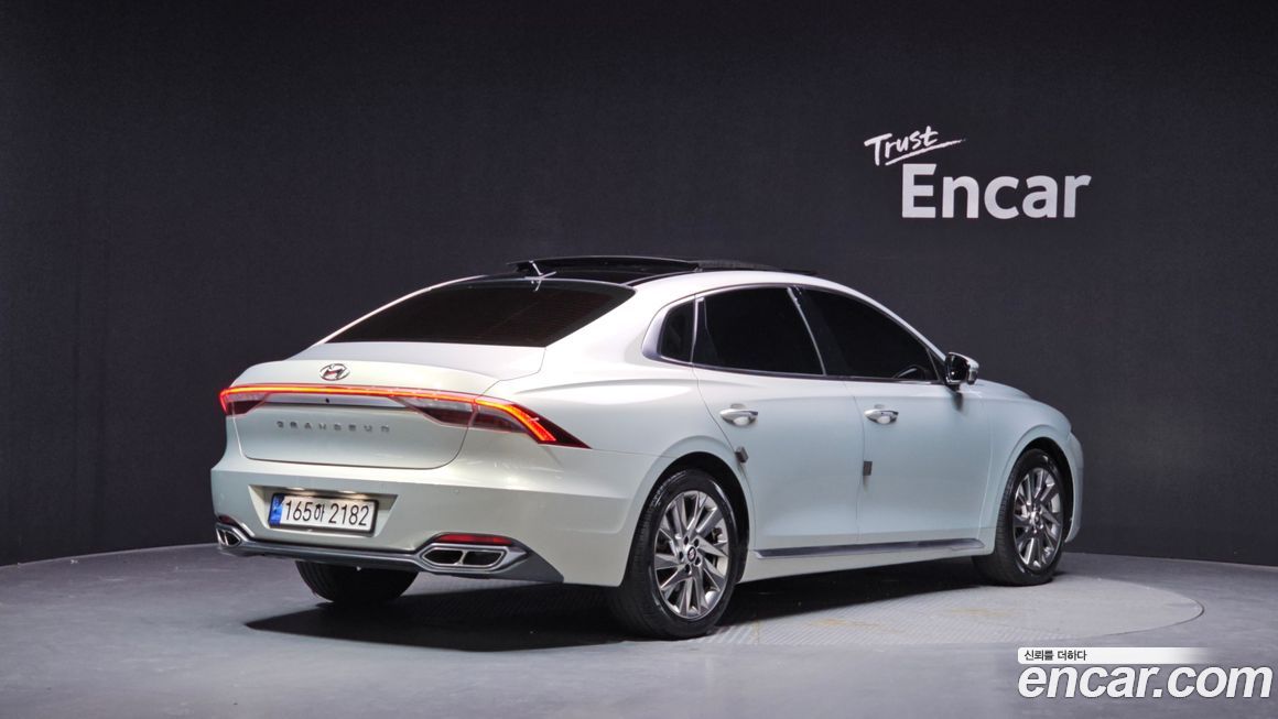 Hyundai Grandeur 2021