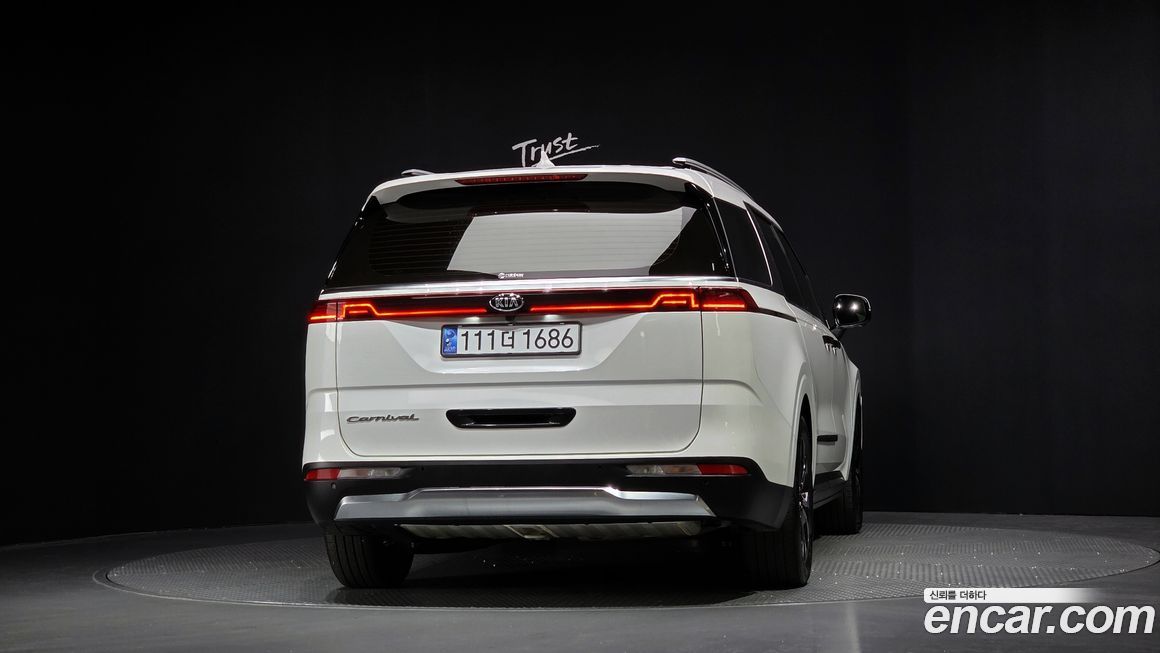 Kia Canival 2021