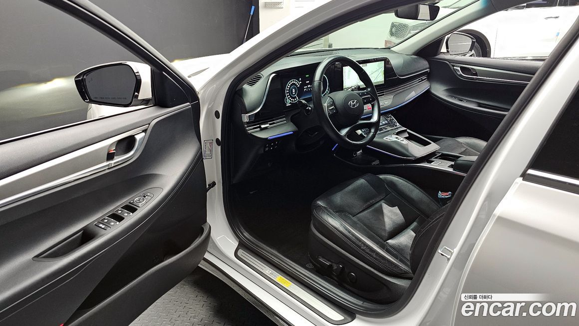 Hyundai Grandeur 2022