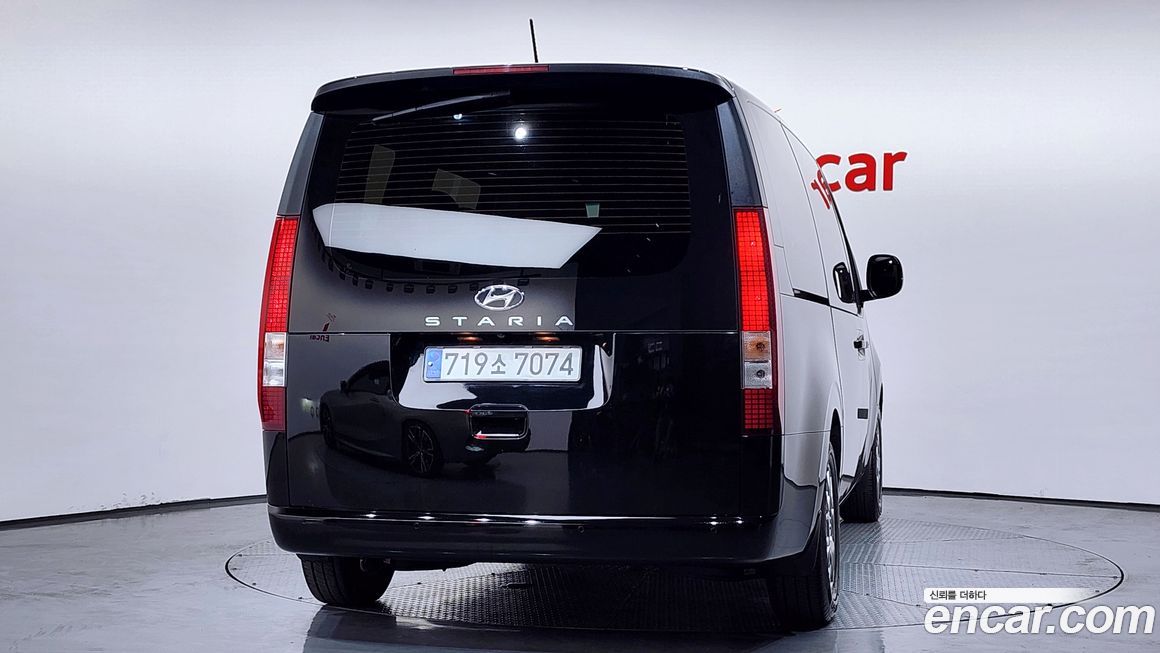 Hyundai Staria 2023