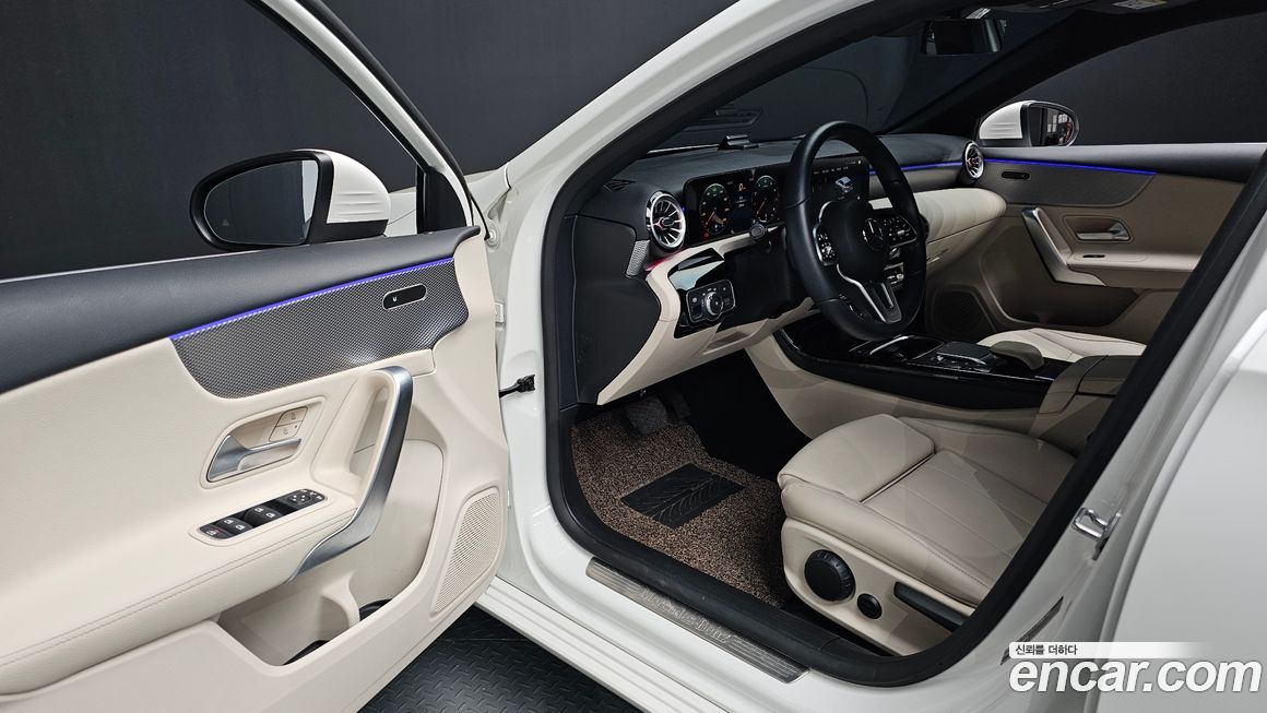 Mercedes-Benz A-Class 2022