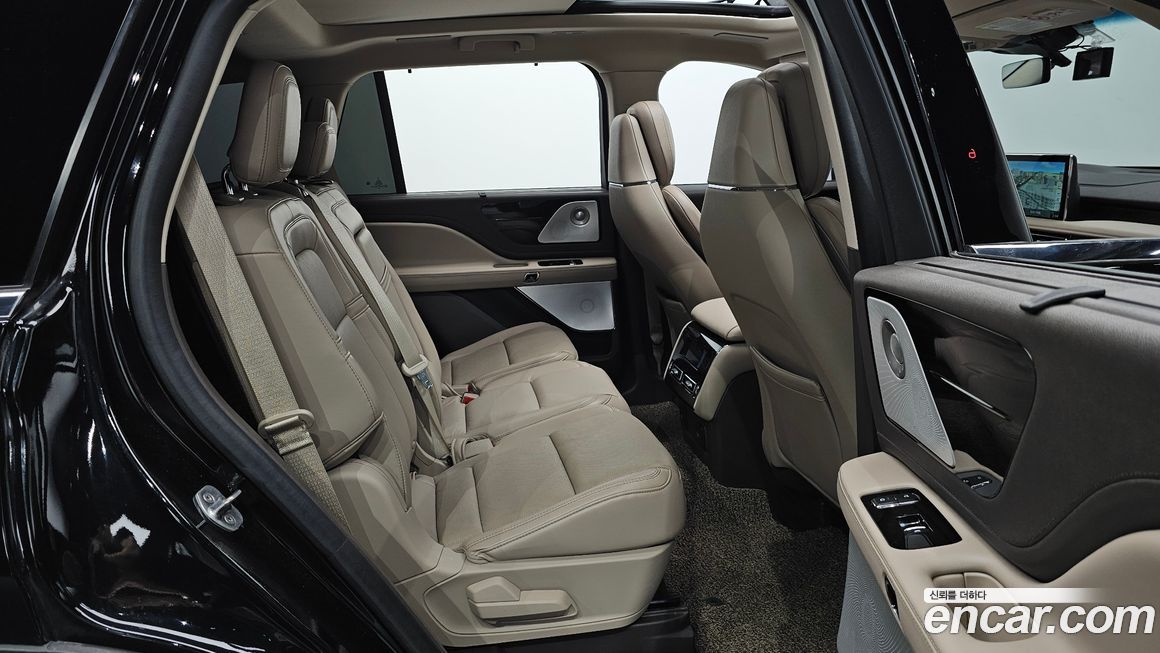 Lincoln Aviator 2021