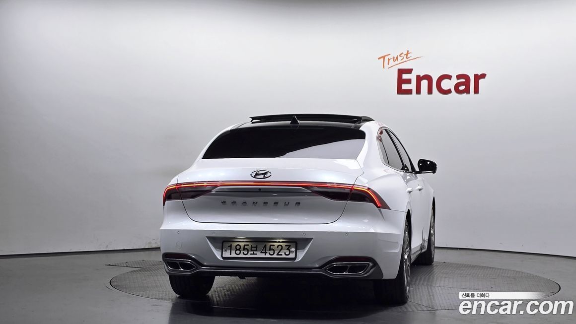 Hyundai Grandeur 2020